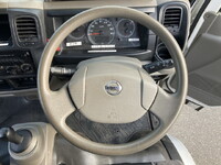 日産その他の車種冷凍車（冷蔵車）小型（2t・3t）[写真34]