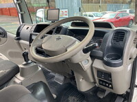 日産アトラス冷凍車（冷蔵車）小型（2t・3t）[写真34]