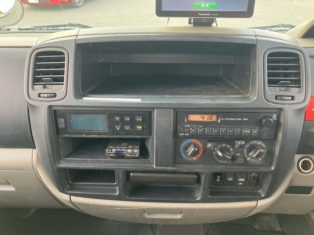 日産アトラス冷凍車（冷蔵車）小型（2t・3t）[写真36]