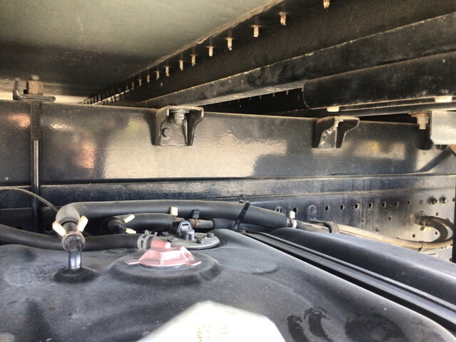 いすゞエルフアルミバン小型（2t・3t）[写真24]