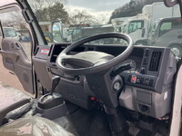 いすゞエルフクレーン3段小型（2t・3t）[写真34]