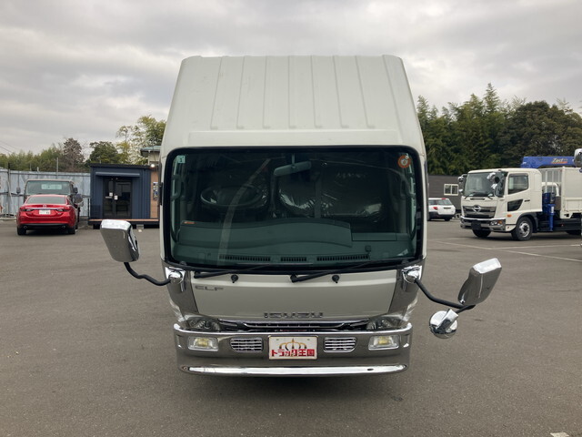 いすゞエルフクレーン3段小型（2t・3t）[写真08]