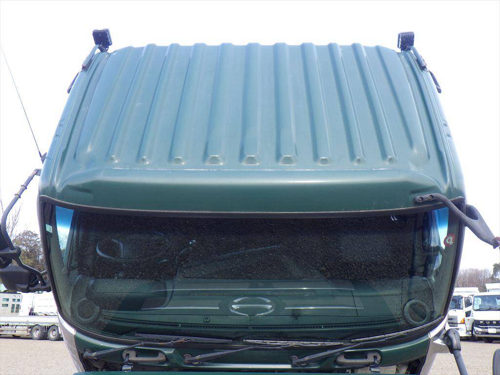 日野プロフィアトレーラーヘッド（トラクターヘッド）大型（10t）[写真16]