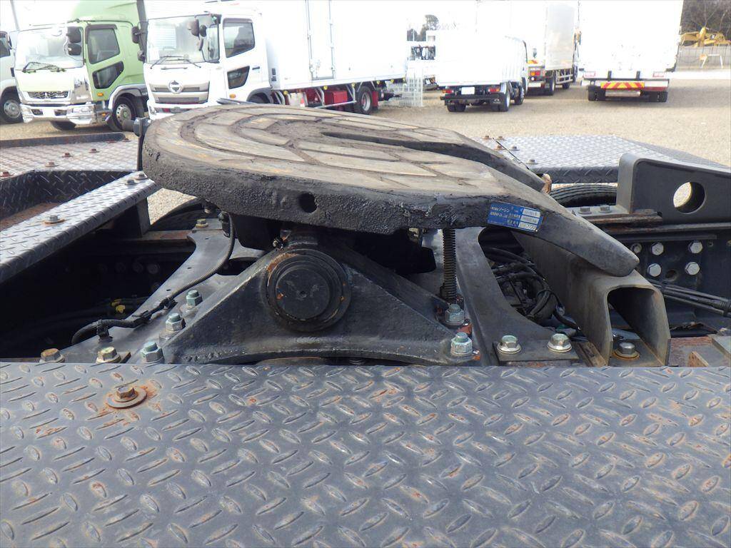 日野プロフィアトレーラーヘッド（トラクターヘッド）大型（10t）[写真07]