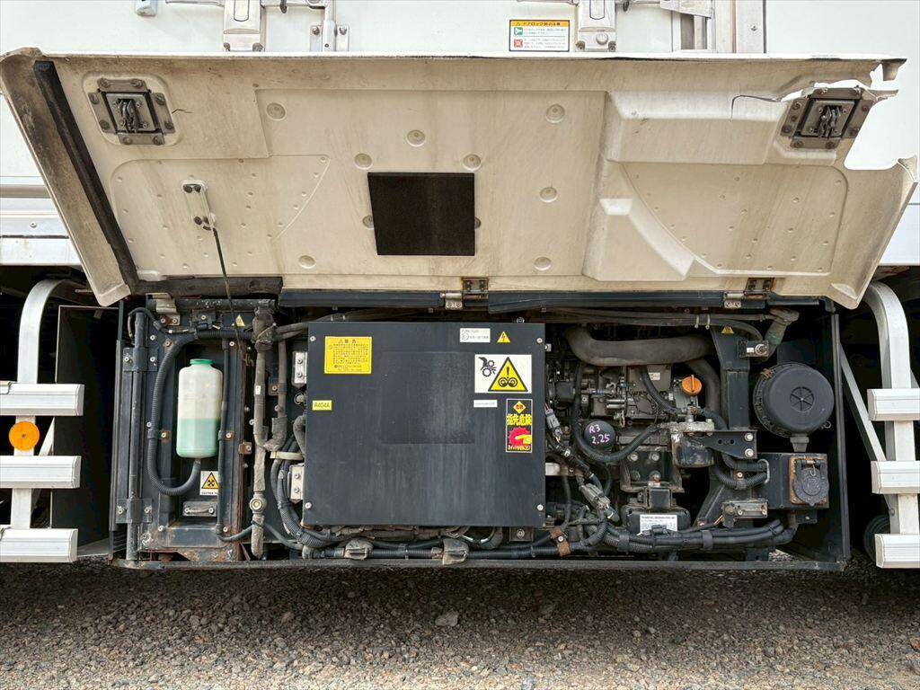 UDトラックスクオン冷凍車（冷蔵車）大型（10t）[写真14]