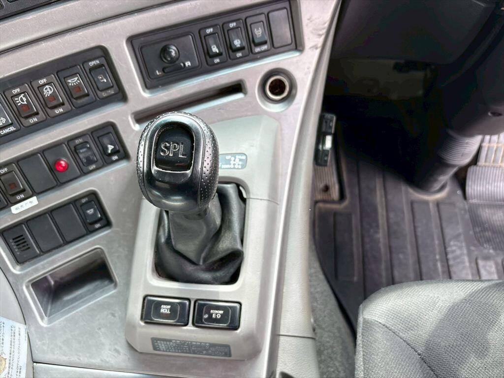 UDトラックスクオン冷凍車（冷蔵車）大型（10t）[写真22]