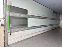 UDトラックスクオン冷凍車（冷蔵車）大型（10t）[写真10]