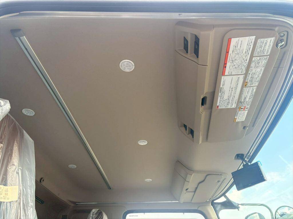 日野レンジャー冷凍車（冷蔵車）中型（4t）[写真24]