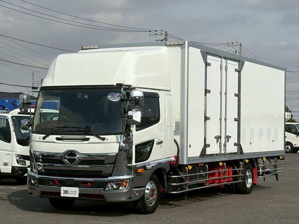 中古レンジャー冷凍車（冷蔵車）