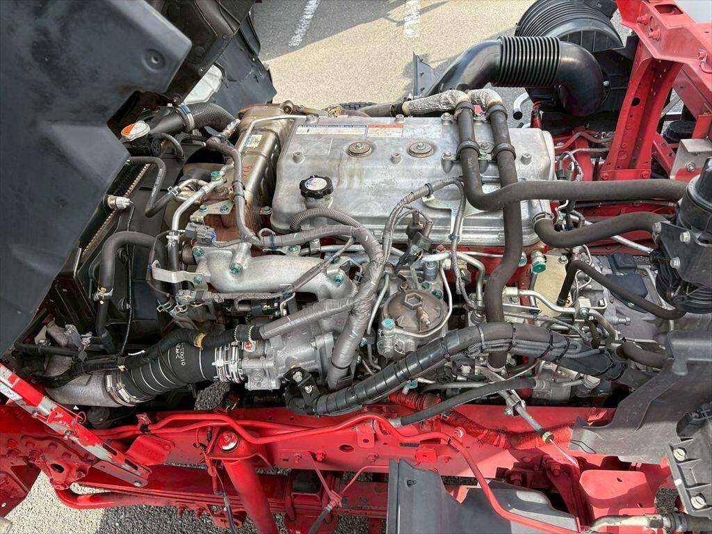 日野レンジャー冷凍車（冷蔵車）中型（4t）[写真18]