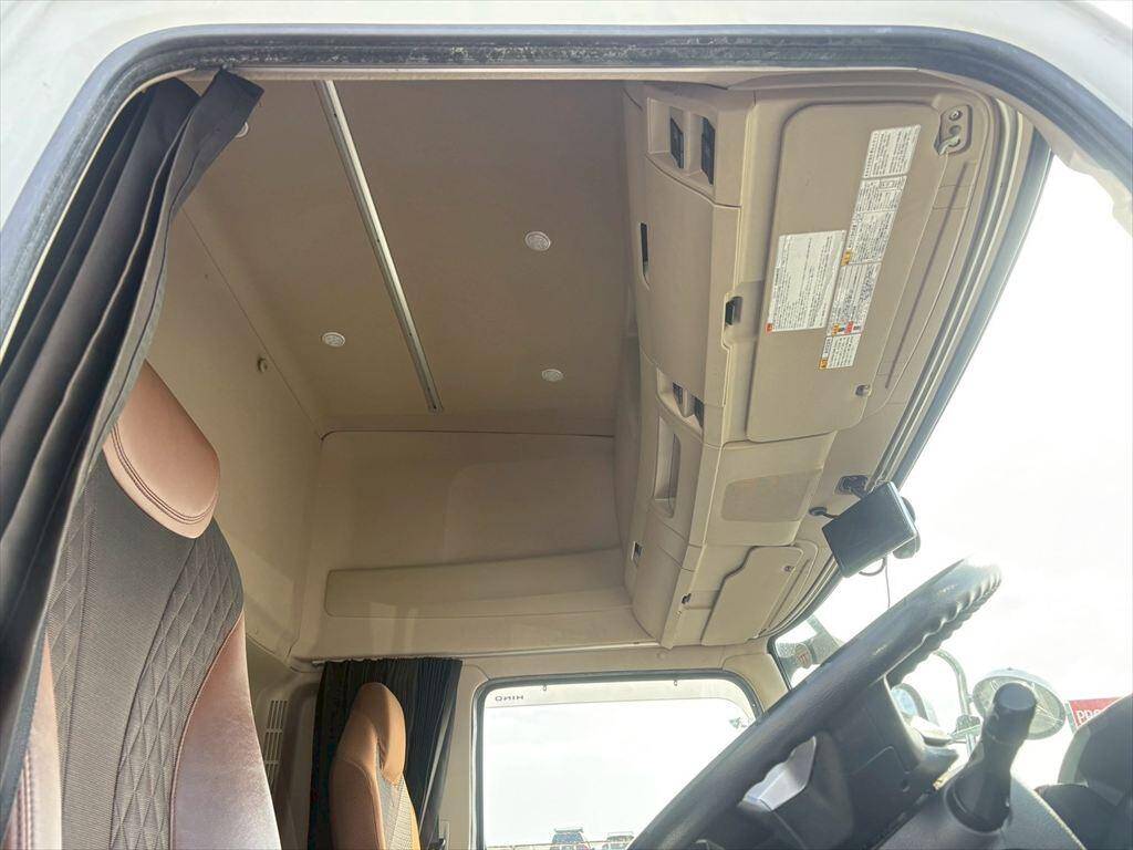 日野レンジャー冷凍車（冷蔵車）中型（4t）[写真24]