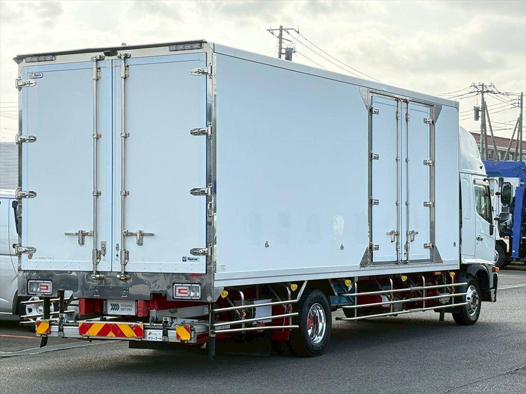 日野レンジャー冷凍車（冷蔵車）中型（4t）[写真04]