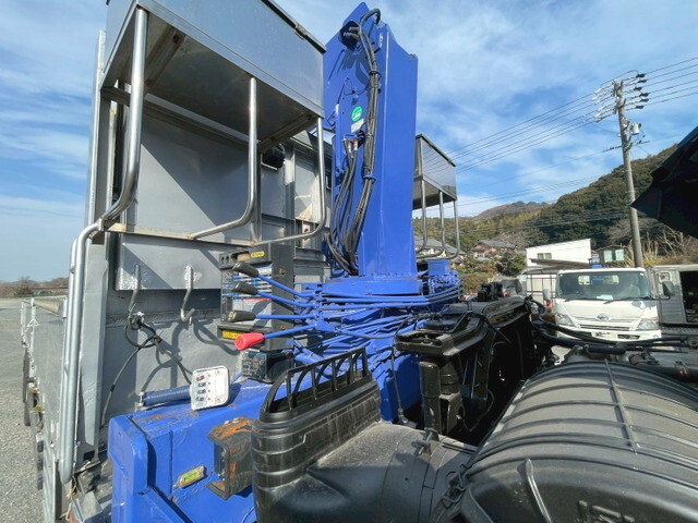 いすゞギガクレーン4段大型（10t）[写真14]