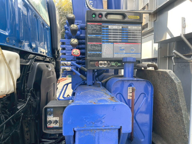 いすゞギガクレーン4段大型（10t）[写真15]