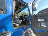 いすゞギガクレーン4段大型（10t）[写真23]