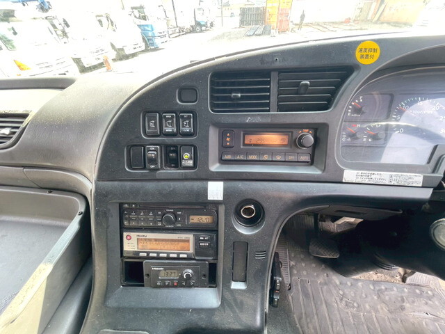 いすゞギガクレーン4段大型（10t）[写真26]