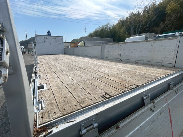 いすゞギガクレーン4段大型（10t）[写真09]