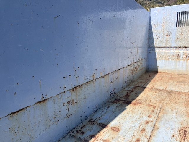 いすゞエルフ深ダンプ（土砂禁ダンプ）小型（2t・3t）[写真11]