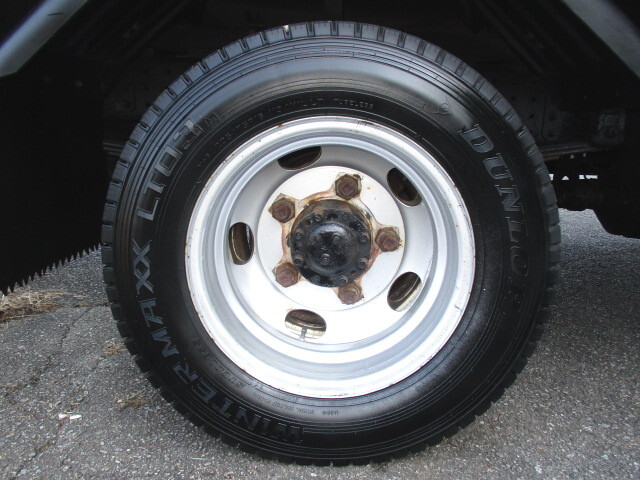 三菱ふそうキャンターダブルキャブ（Wキャブ）小型（2t・3t）[写真11]