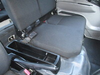 三菱ふそうキャンターダブルキャブ（Wキャブ）小型（2t・3t）[写真21]