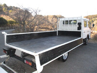 三菱ふそうキャンターダブルキャブ（Wキャブ）小型（2t・3t）[写真05]