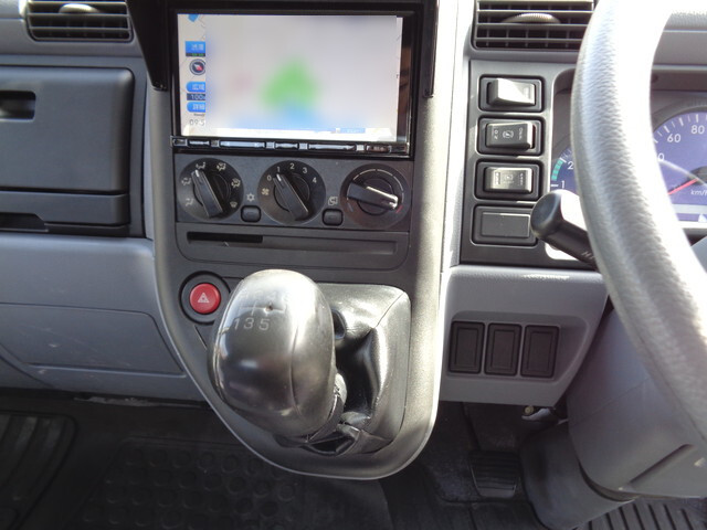 三菱ふそうキャンターセーフティローダー小型（2t・3t）[写真35]