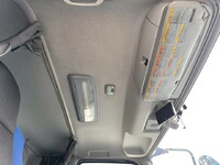 いすゞギガアルミウイング大型（10t）[写真16]