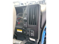 いすゞギガアルミウイング大型（10t）[写真23]