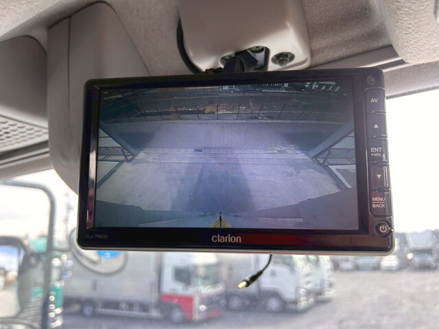 いすゞギガアルミウイング大型（10t）[写真26]