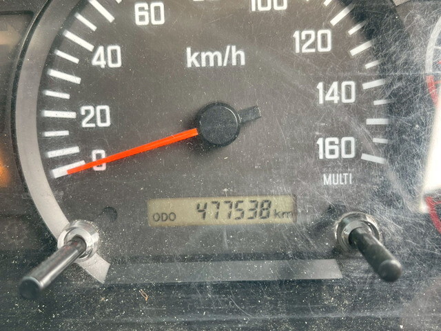 いすゞフォワード平ボディ増トン（6t・8t）[写真04]