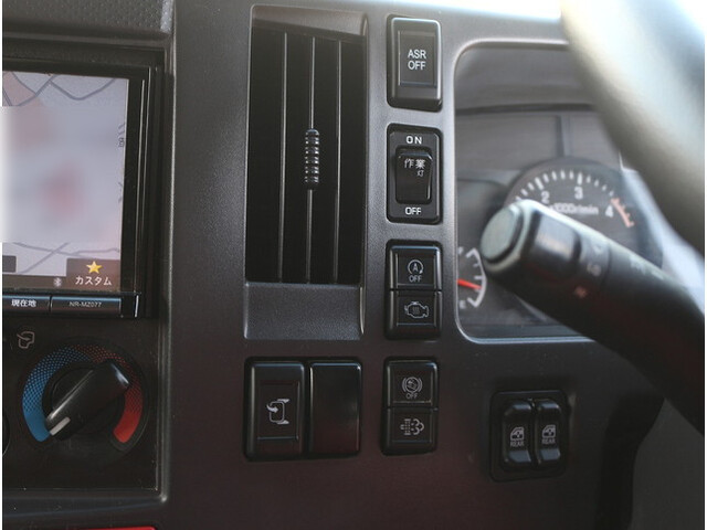 マツダタイタンダブルキャブ（Wキャブ）小型（2t・3t）[写真19]