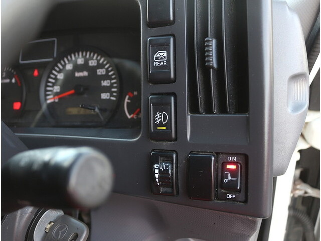 マツダタイタンダブルキャブ（Wキャブ）小型（2t・3t）[写真20]