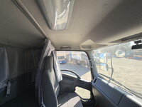 いすゞフォワードアルミウイング中型（4t）[写真37]