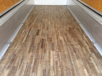 いすゞフォワードアルミウイング中型（4t）[写真10]