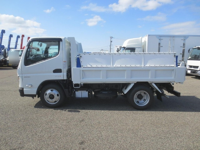 三菱ふそうキャンターダンプ小型（2t・3t）[写真08]