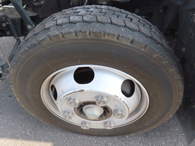 いすゞエルフクレーン4段小型（2t・3t）[写真13]