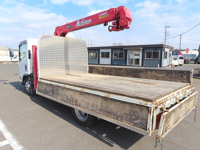 いすゞエルフクレーン4段小型（2t・3t）[写真03]