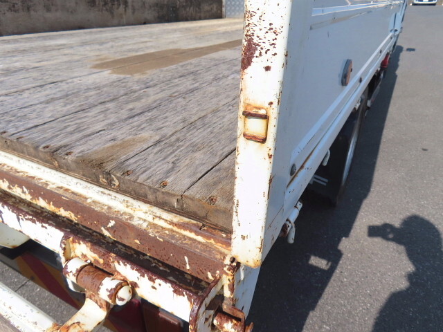 いすゞエルフクレーン4段小型（2t・3t）[写真31]