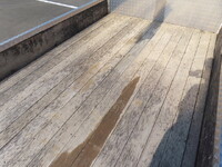 いすゞエルフクレーン4段小型（2t・3t）[写真38]