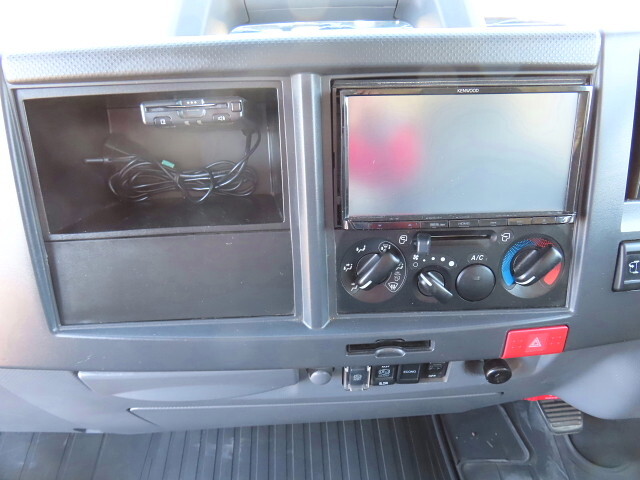 いすゞエルフアルミバン小型（2t・3t）[写真22]