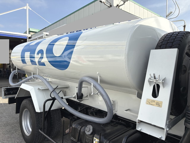 いすゞエルフ散水車小型（2t・3t）[写真22]