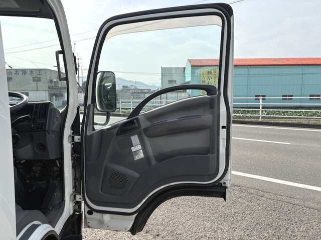 いすゞエルフ散水車小型（2t・3t）[写真30]