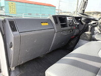 いすゞエルフ散水車小型（2t・3t）[写真41]