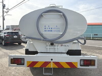 いすゞエルフ散水車小型（2t・3t）[写真07]