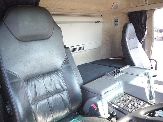 三菱ふそうプロフィアクレーン5段大型（10t）[写真16]