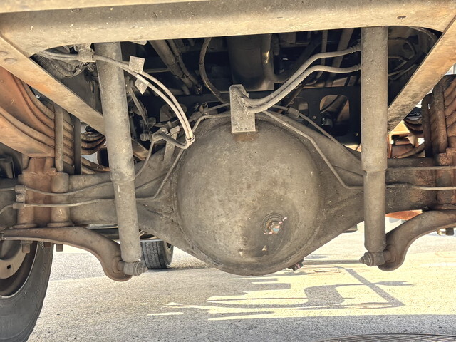 日野レンジャーパッカー車（塵芥車）中型（4t）[写真19]