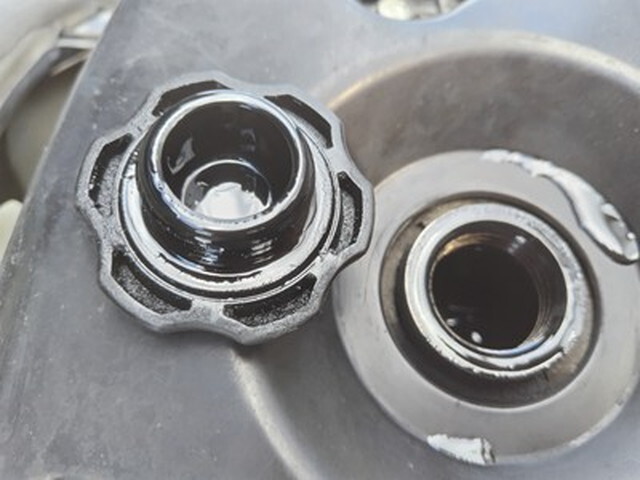 いすゞエルフ平ボディ小型（2t・3t）[写真17]