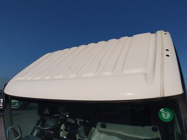 トヨタトヨエース平ボディ小型（2t・3t）[写真14]