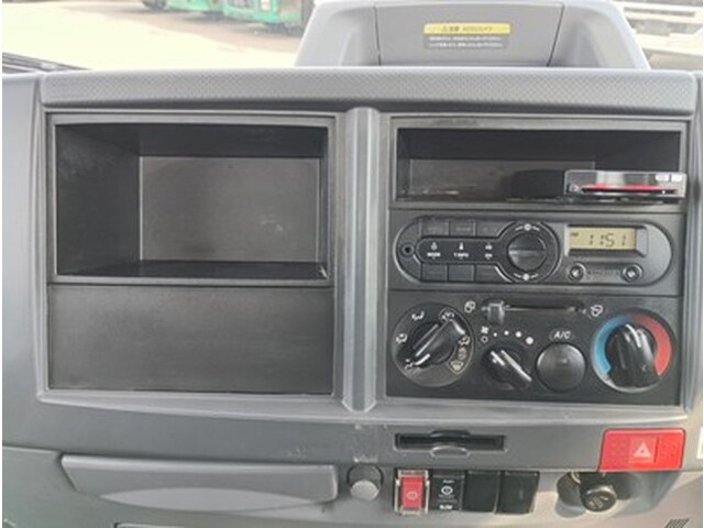 いすゞエルフアルミブロック小型（2t・3t）[写真21]