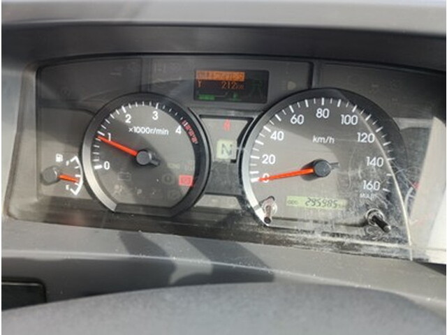 いすゞエルフアルミブロック小型（2t・3t）[写真24]